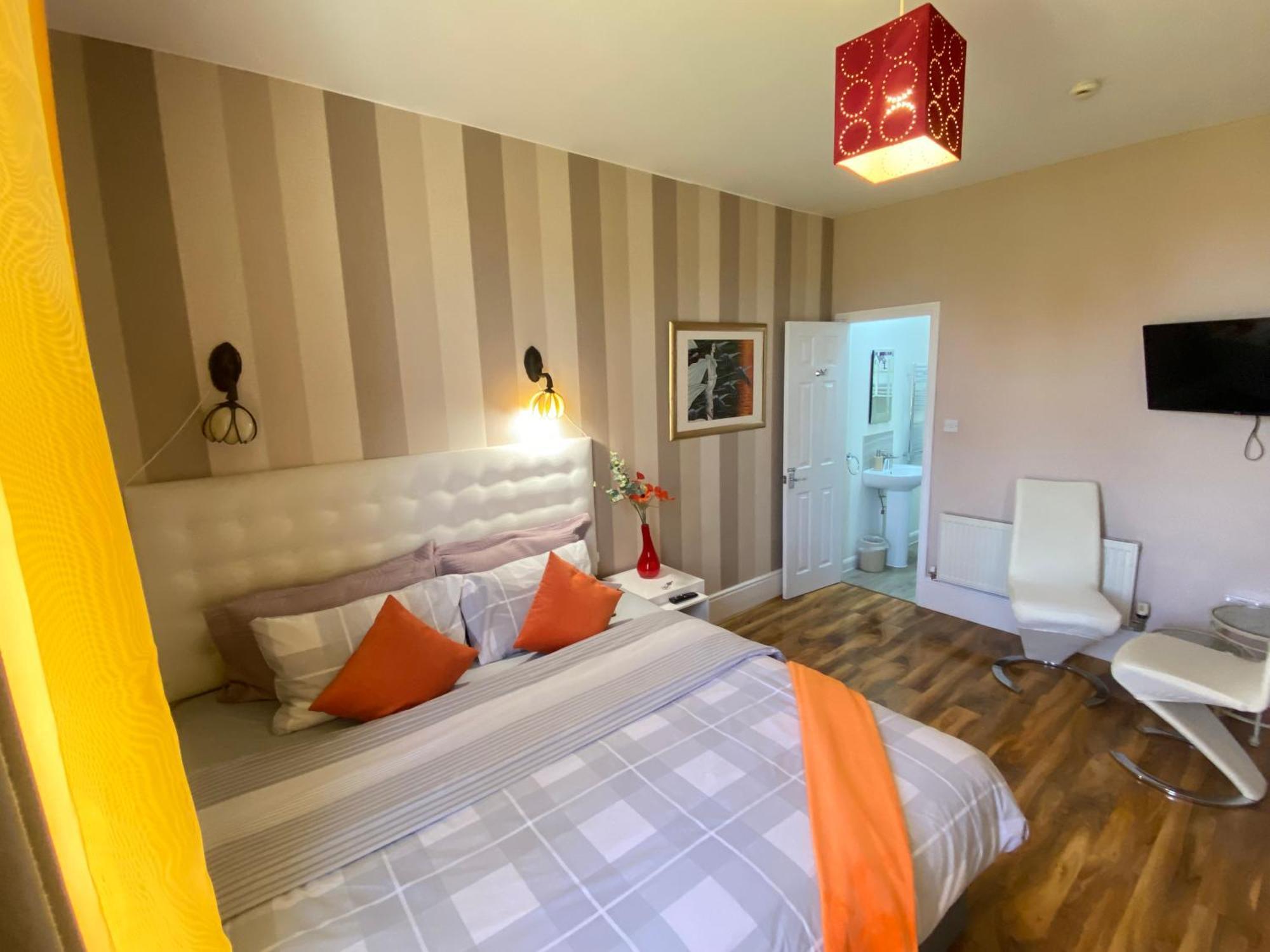 Upton Country Park Guest House نورث هامبتون المظهر الخارجي الصورة