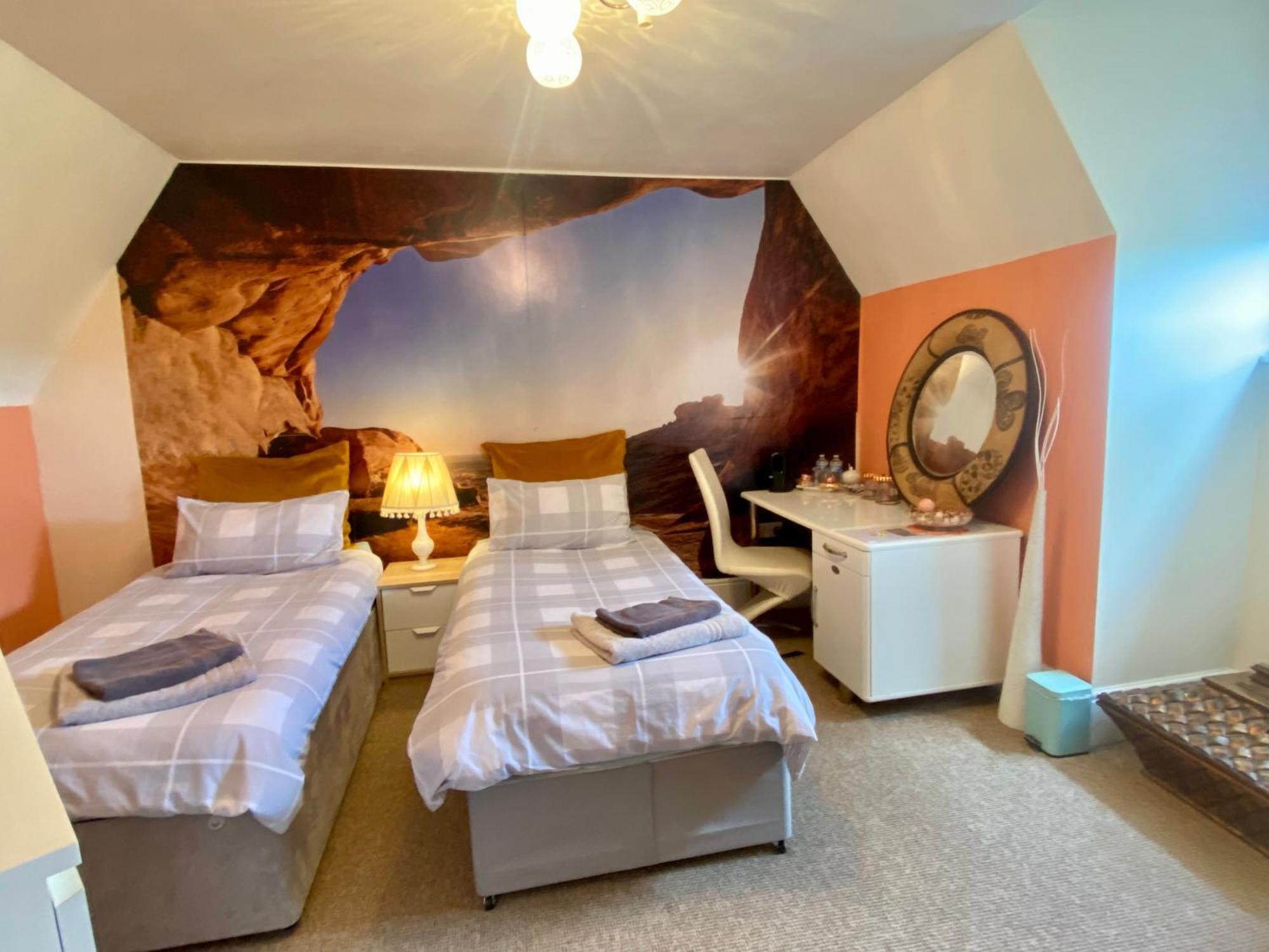 Upton Country Park Guest House نورث هامبتون المظهر الخارجي الصورة