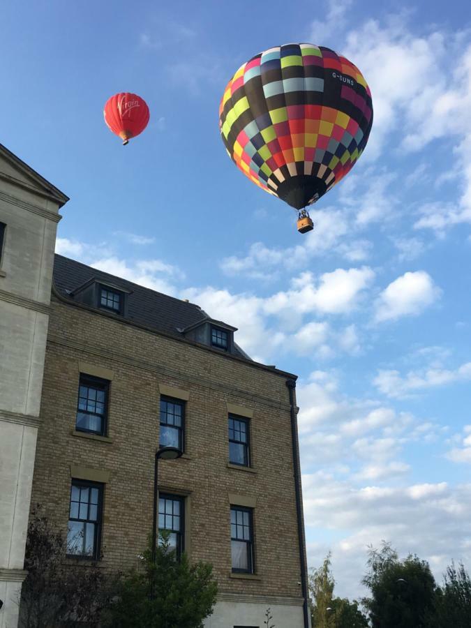 Upton Country Park Guest House نورث هامبتون المظهر الخارجي الصورة